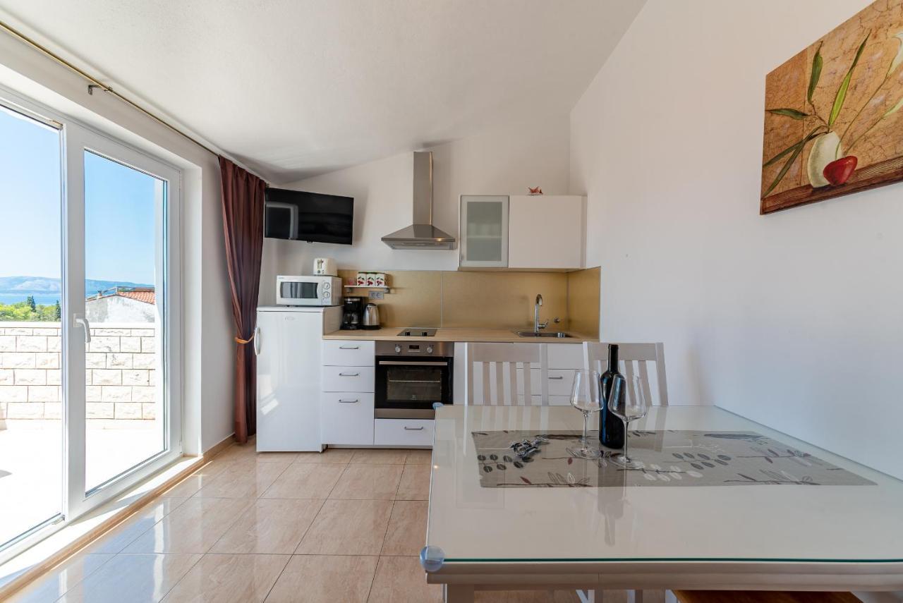 Apartments Kristian Bol Kültér fotó