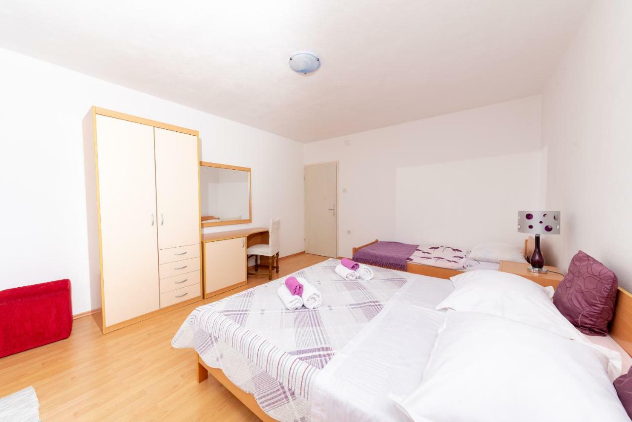 Apartments Kristian Bol Kültér fotó